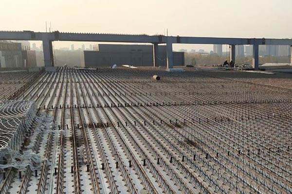 钢筋桁架楼承板的搭接注意与施工